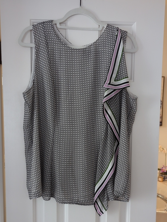Ann Taylor Factory Tops - Ann Taylor Factory Gray Printed Sleeveless Blouse with Striped Scarf Detail